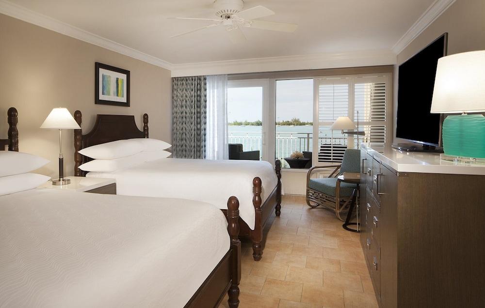 Pier House Resort&spa